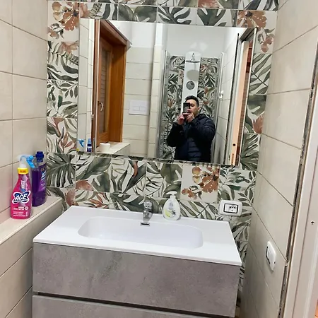 בית הארחה A Casa Di Luca 3*